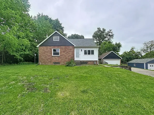 3525 Fair Ave, Davenport, IA 52806