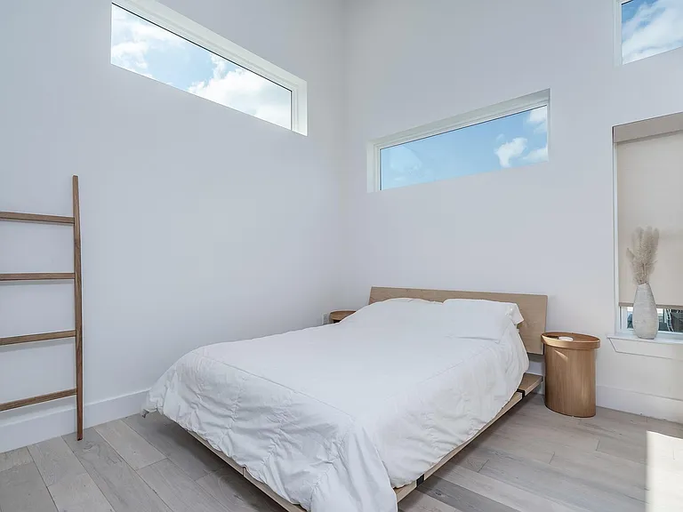 1419 Montopolis Dr #1 — Photo 15