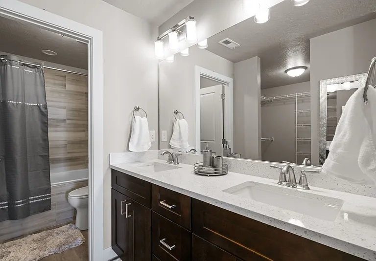 572 W Lewski Ln #2 — Photo 20