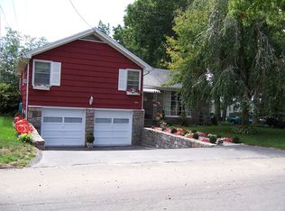 343 Robin St, Bridgeport, CT 06606