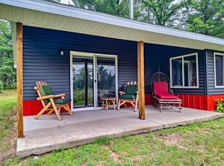 6524 Robin Dr, Harrison, MI 48625