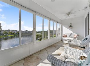 3027 Guildford Dr #B, Boca Raton, FL 33434