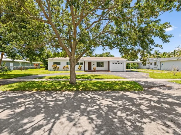 733 N Rainbow Dr, Hollywood, FL 33021