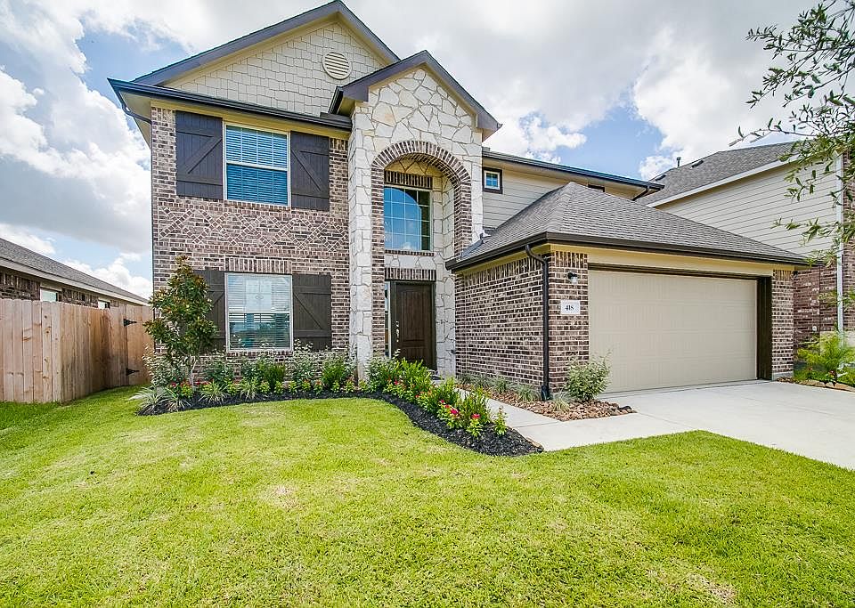 1st image of 418 Forest Village Cir