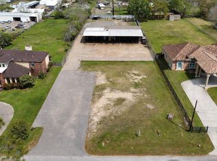 527 Pampa St, Pasadena, TX 77504