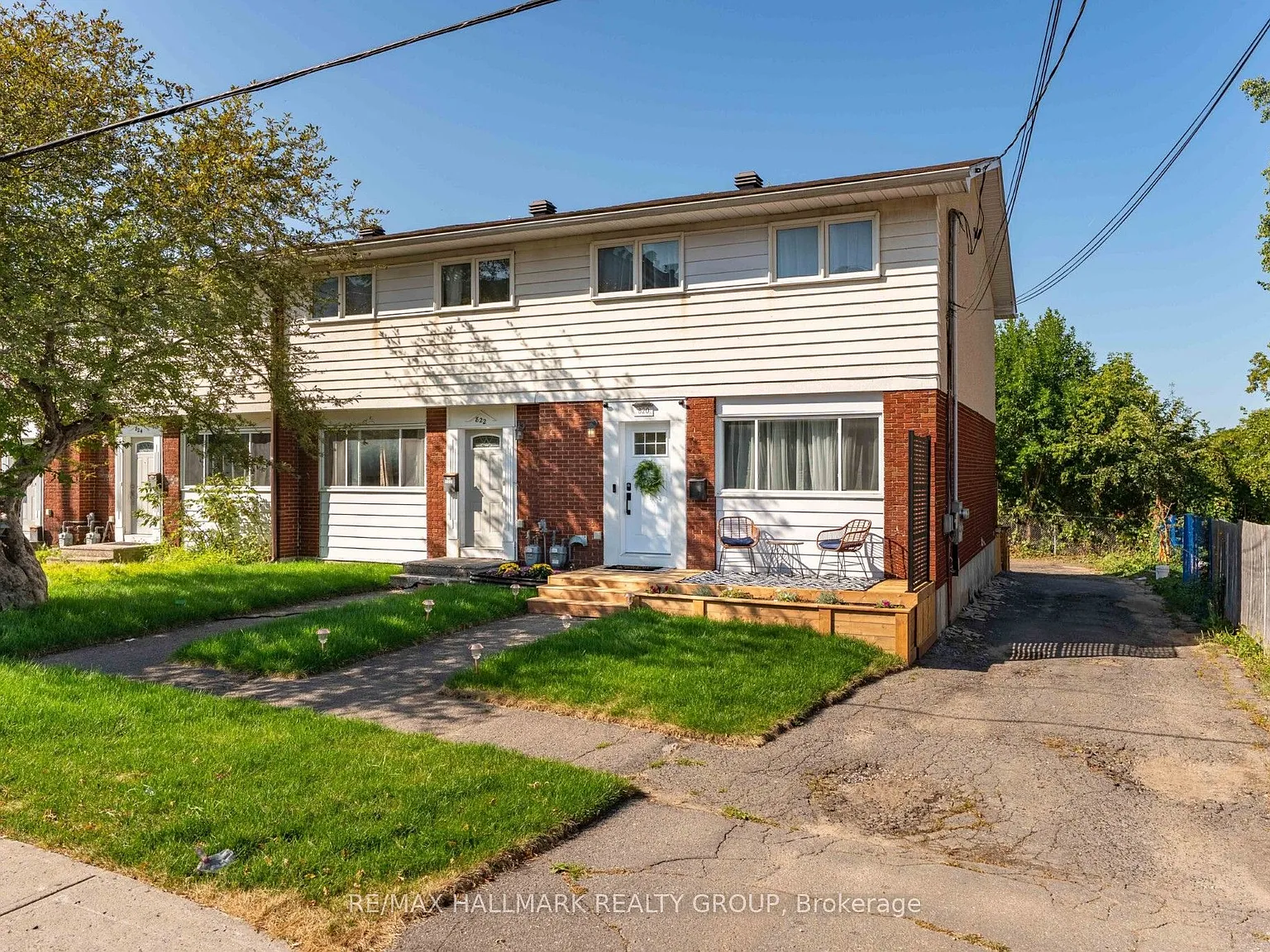 4 bed, $3,600 — Photo 1