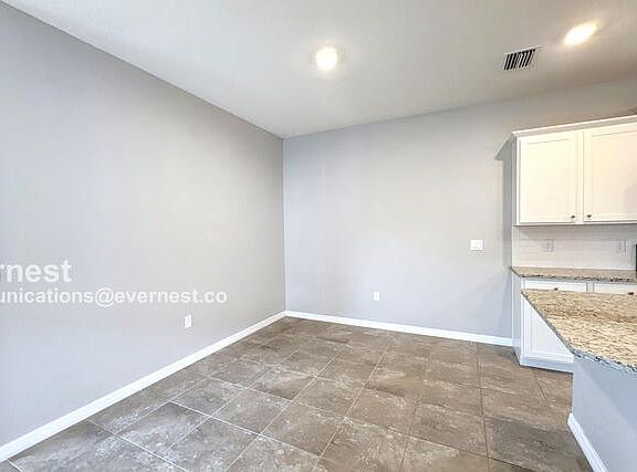 4th image of 7948 Stonebrook Cir