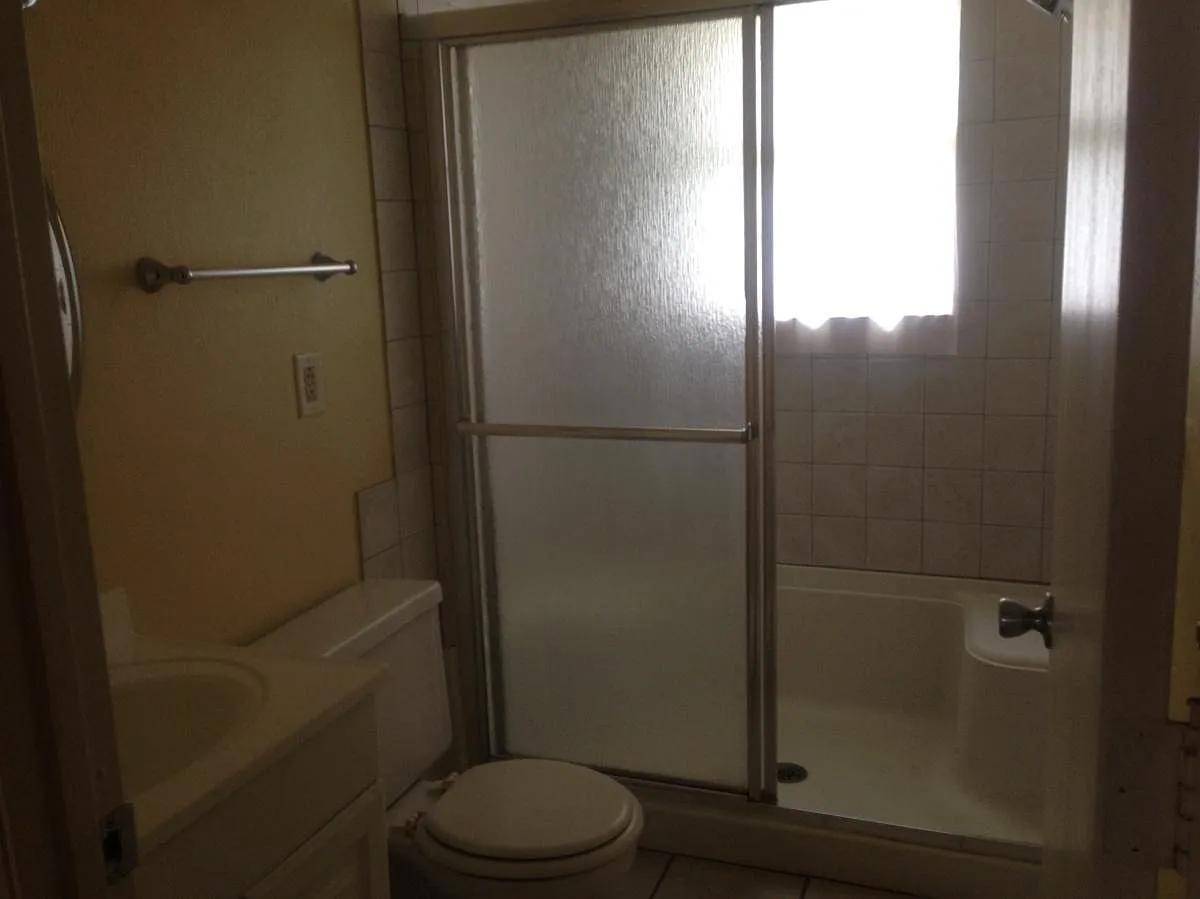 3532 Wood St — Photo 3