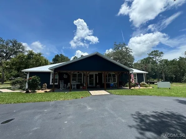 8129 N Shillelagh Ave, Crystal River, FL 34428