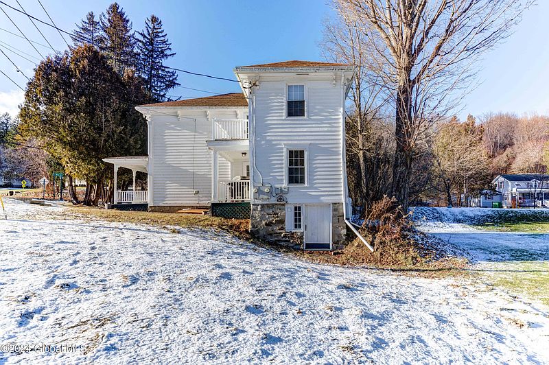 3rd image of 1112 Wiltse Hill Road