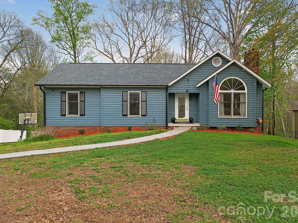1st image of 1163 Hidden Creek Cir