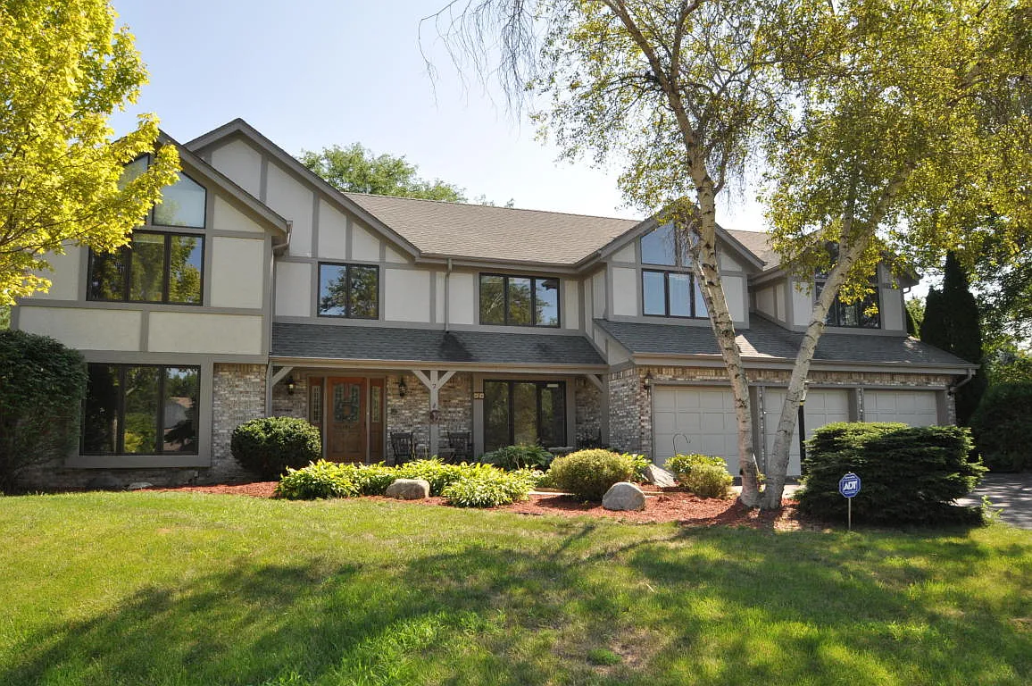 7 Ironwood Ct photo 1