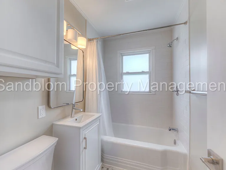 5169 S Troost Ave — Photo 14