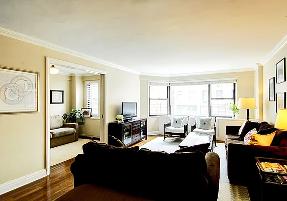 Sold by City Connections Realty | media 12