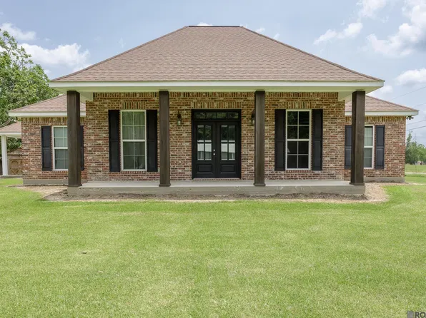 11486 Tannis Rd, Saint Amant, LA 70774