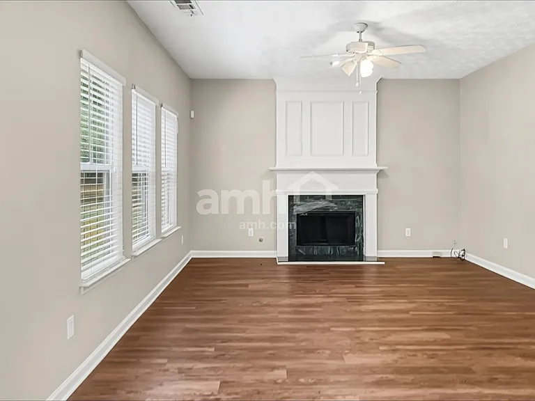540 Gables Ct — Photo 7