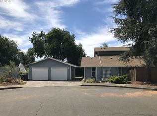 776 V St, Springfield, OR 97477