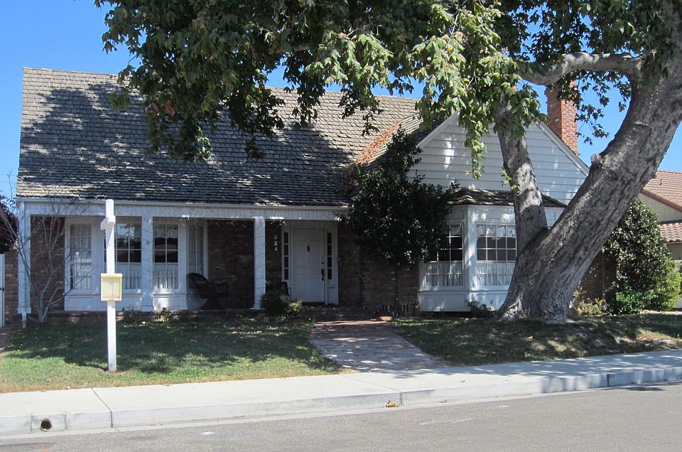 1st image of 524 N Lucas Dr