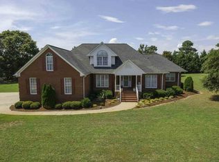 206 Mountain Range Rd, Boiling Springs, SC 29316
