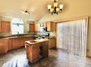 1017 Larch St, Farmington, MN 55024