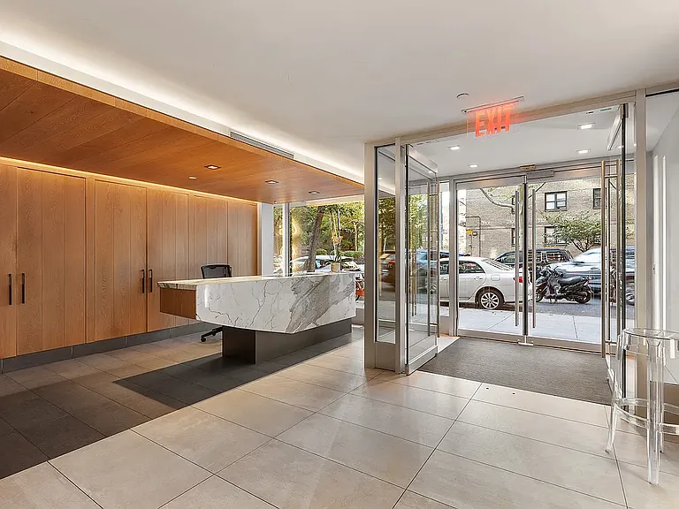 420 W 25th St #4F — Photo 13