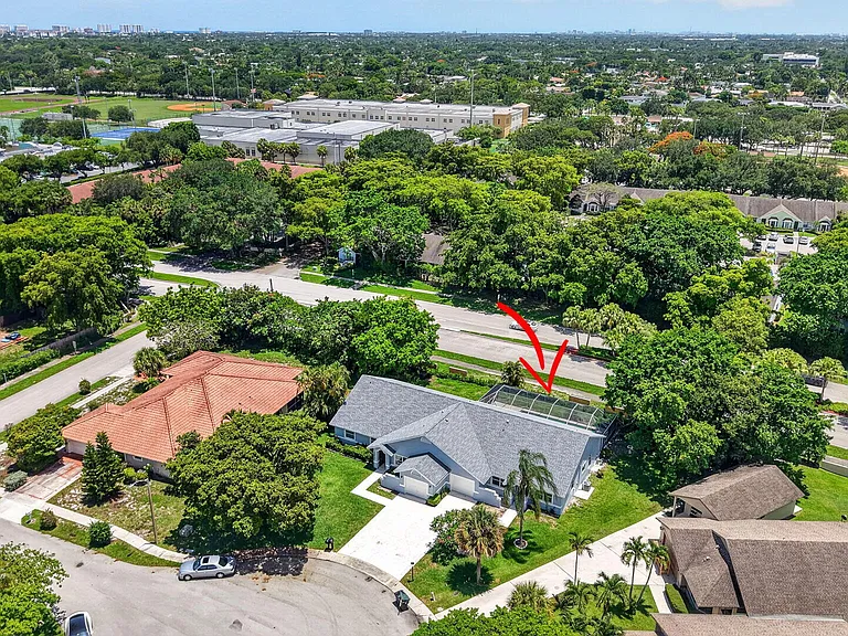 1378 NW 13th Ct — Photo 48