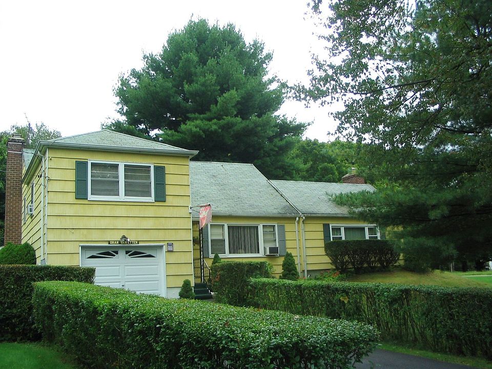 1st image of 2982 Clearview St