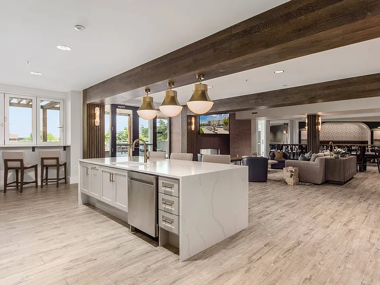 The Heights at Worthington Place — Photo 17