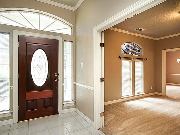 5th image of 25910 Bourgain Dr