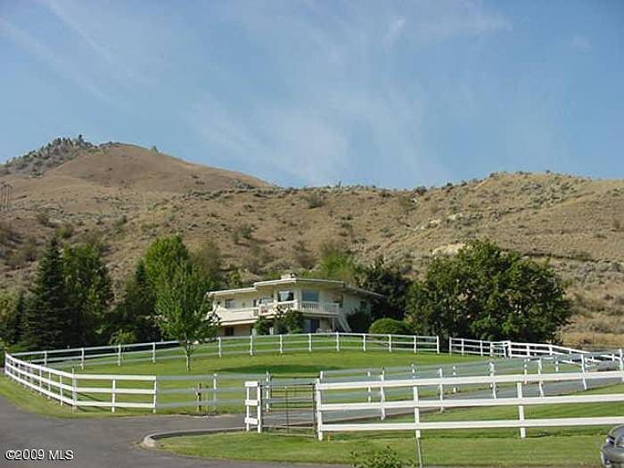 Exterior and Property