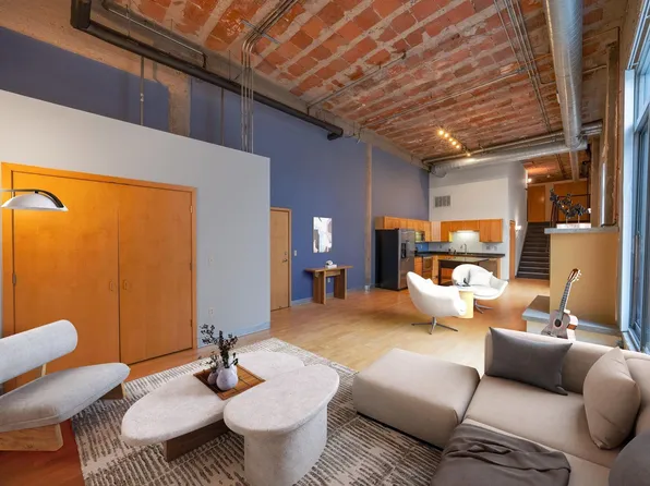 521 S 7th St Unit 611, Minneapolis, MN 55415