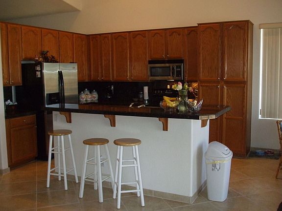 GRANITE COUNTERS AND CABINET LIGHTING!