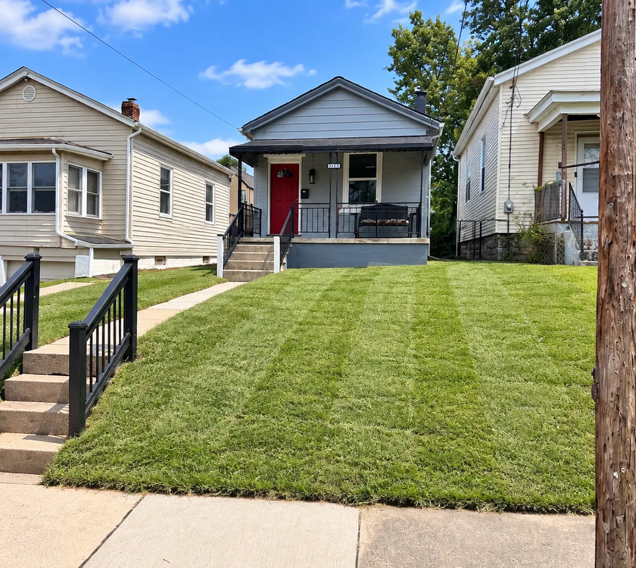 2 bed, 1052 sqft, $1,790 — Photo 1