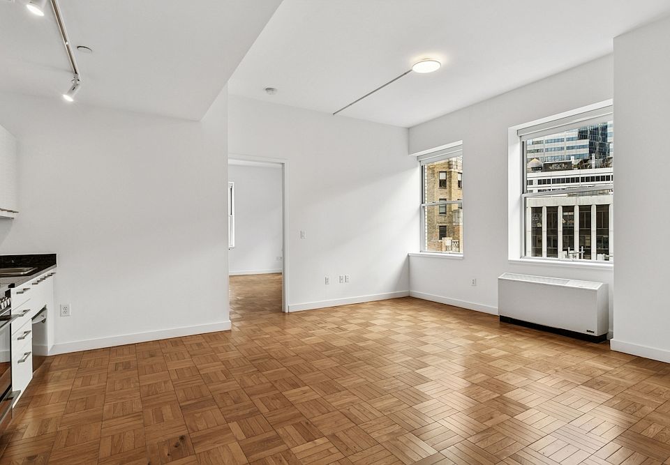 1st image of 20 Exchange Pl APT 2102