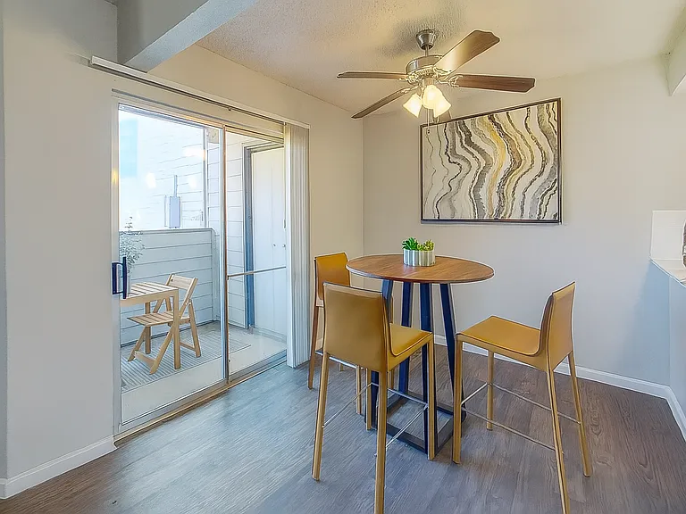 2624 Southern Hills Blvd — Photo 7