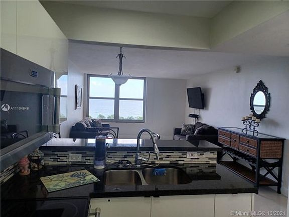 5th image of 2899 Collins Ave APT 805