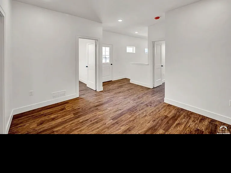 2510 Arlene Pl — Photo 6