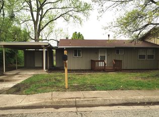 2113 SW 71st Ter, Topeka, KS 66619