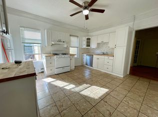 472 Medford St APT 1, Somerville, MA 02145