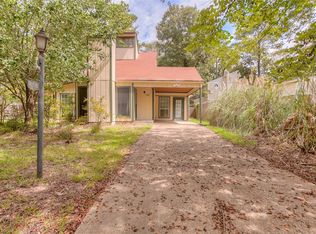 28604 Rantoul Ct, Huntsville, TX 77320