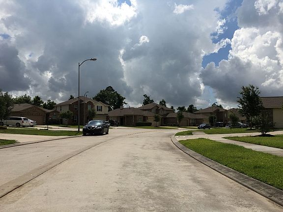 5th image of 12431 York Bend Ln