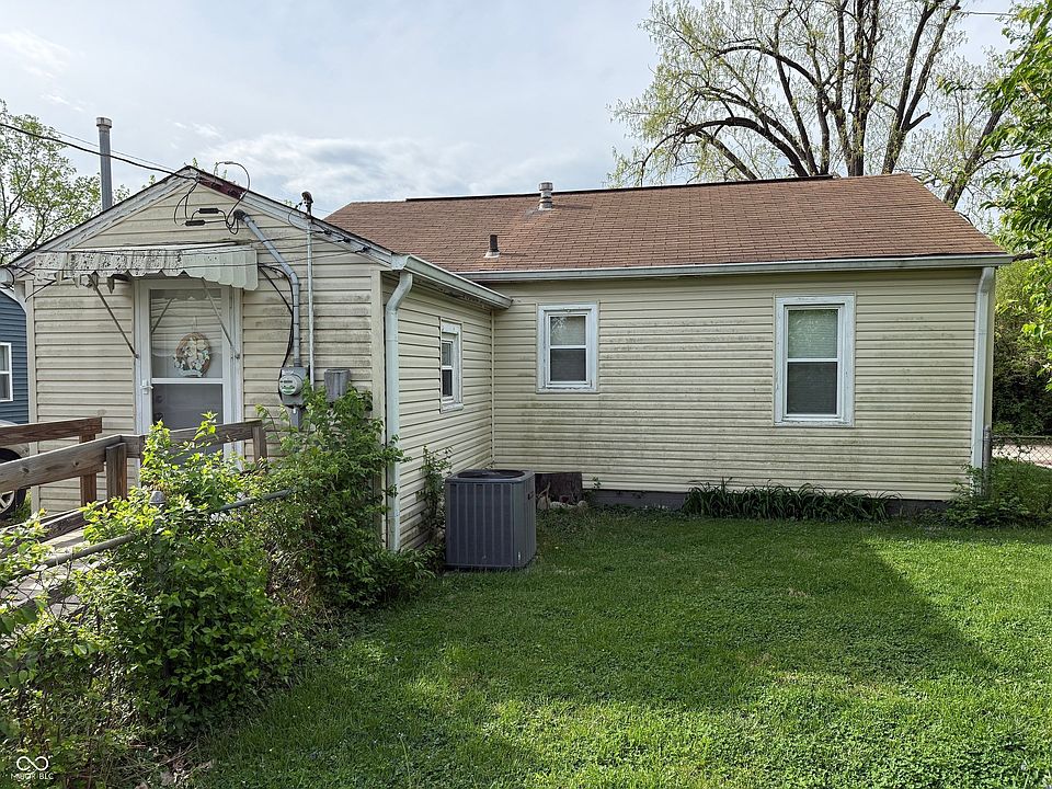 2nd image of 1124 E Murry St