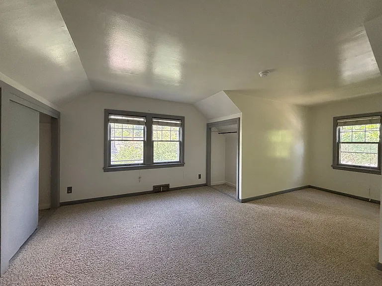 603 S 7th Ave — Photo 9