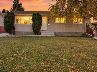 67 Henry Ave NW, Edmonton, AB T5A 2X6