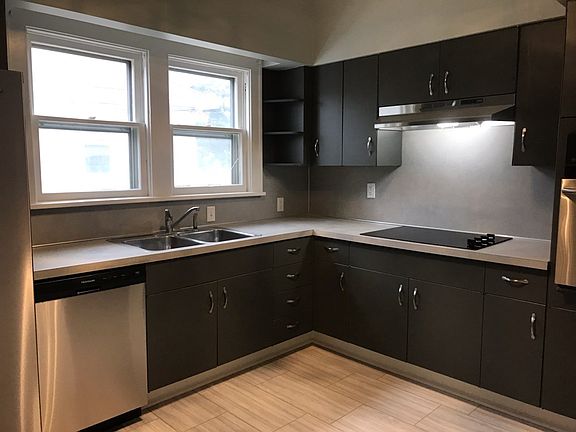 4th image of 3053 Bessie St