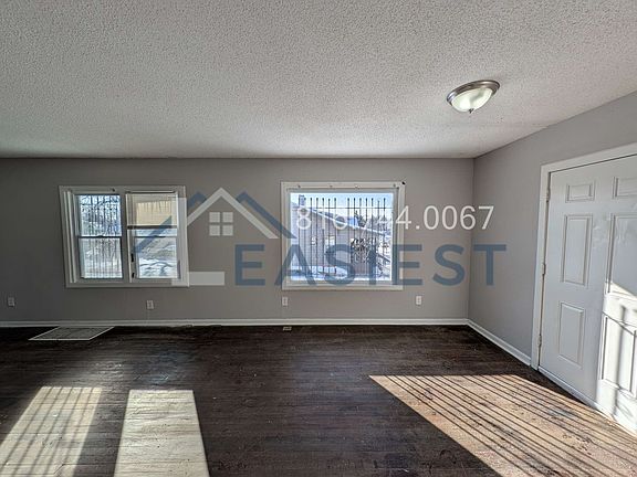 3rd image of 3327 Cleveland Ave