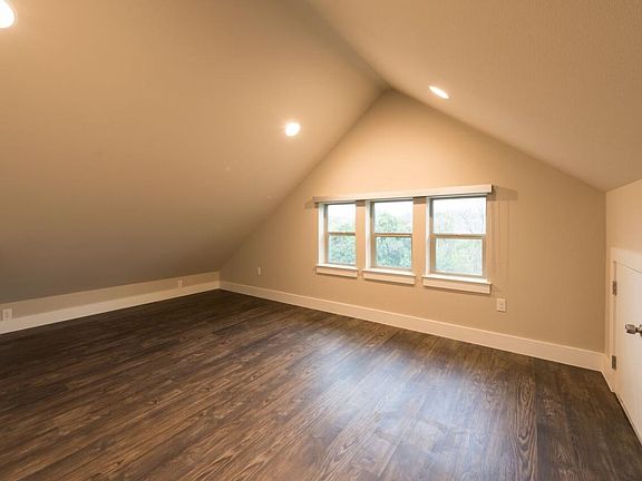 Cool loft space with private view of backyard meadow