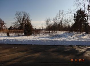 26 Auburn Rd, Hastings, MI 49058