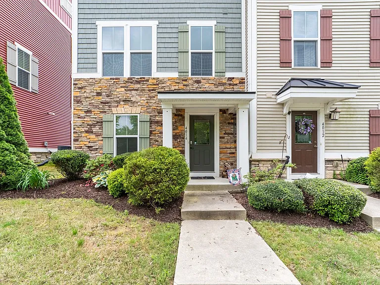4014 Luminary Dr — Photo 1