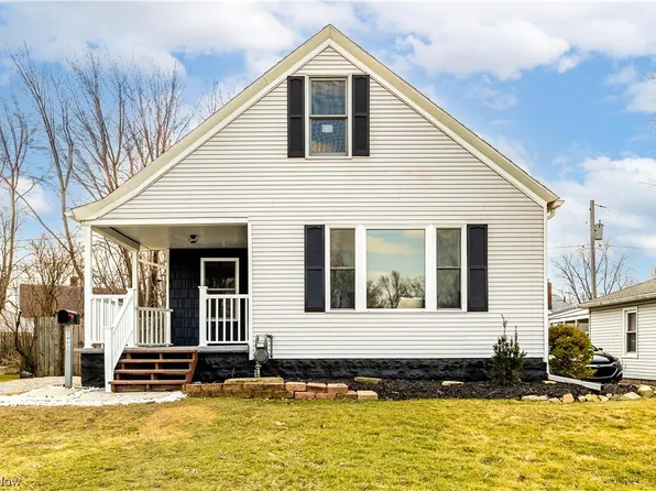 2912 S Jefferson Blvd, Lorain, OH 44052